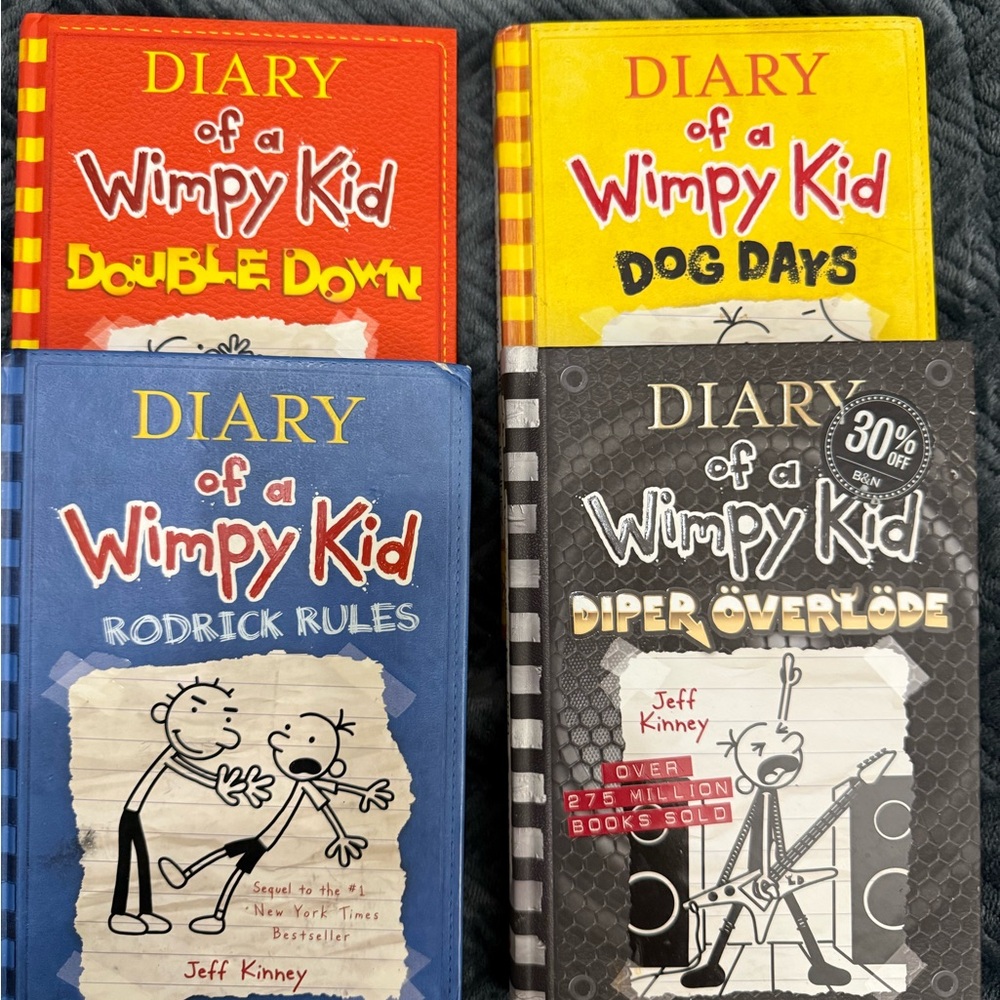 Diary of a Wimpy Kid Book Set - Red, Blue, Black Covers